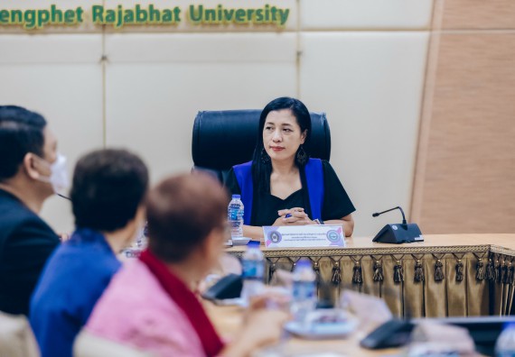 ภาพกิจกรรม  คณะวิทยาศาสตร์และเทคโนโลยี เข้าร่วมพิธีบันทึกข้อตกลงความร่วมมือการเสริมศักยภาพด้านวิชาการของบุคลากรสาธารณสุขในสังกัดองค์การบริหารส่วนจังหวัดกำแพงเพชร