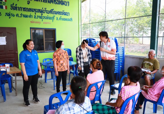 ภาพกิจกรรม  คณะวิทยาศาสตร์และเทคโนโลยี จัดอบรมเชิงปฏิบัติการ เรื่อง การพัฒนาบรรจุภัณฑ์น้ำพริกโบราณกลุ่มศรีเกษตรพัฒนา