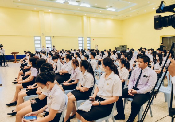 ภาพกิจกรรม  คณะวิทยาศาสตร์และเทคโนโลยี จัดโครงการบริการนักศึกษาและศิษย์เก่าสัมพันธ์ คณะวิทยาศาสตร์และเทคโนโลยีกิจกรรมเตรียมความพร้อมเพื่อออกสู่งาน