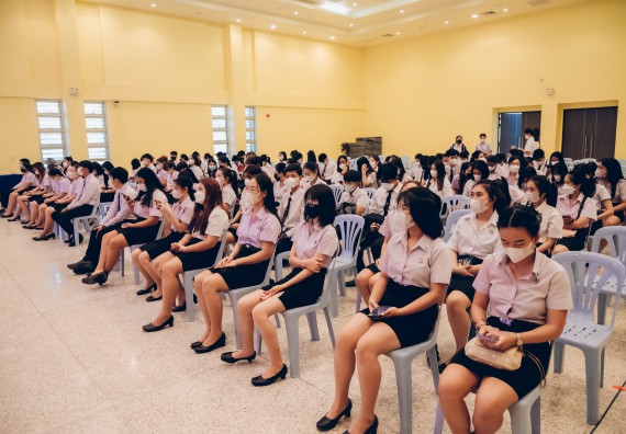 ภาพกิจกรรม  คณะวิทยาศาสตร์และเทคโนโลยี จัดโครงการบริการนักศึกษาและศิษย์เก่าสัมพันธ์ คณะวิทยาศาสตร์และเทคโนโลยีกิจกรรมเตรียมความพร้อมเพื่อออกสู่งาน