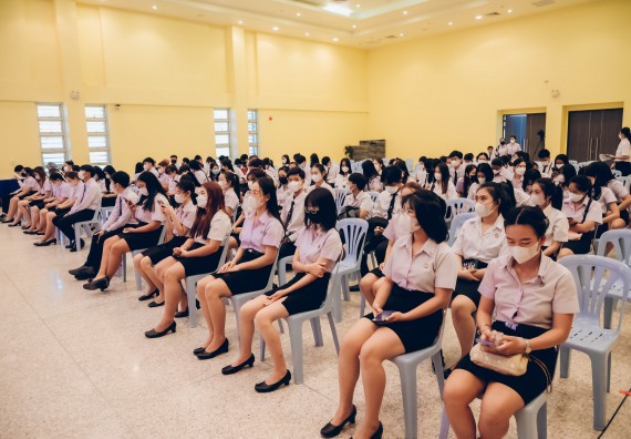 ภาพกิจกรรม  คณะวิทยาศาสตร์และเทคโนโลยี จัดโครงการบริการนักศึกษาและศิษย์เก่าสัมพันธ์ คณะวิทยาศาสตร์และเทคโนโลยีกิจกรรมเตรียมความพร้อมเพื่อออกสู่งาน