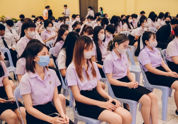 ภาพกิจกรรม  คณะวิทยาศาสตร์และเทคโนโลยี จัดโครงการบริการนักศึกษาและศิษย์เก่าสัมพันธ์ คณะวิทยาศาสตร์และเทคโนโลยีกิจกรรมเตรียมความพร้อมเพื่อออกสู่งาน