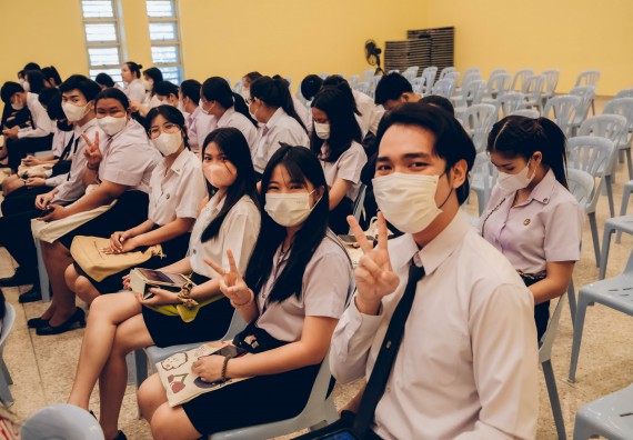 ภาพกิจกรรม  คณะวิทยาศาสตร์และเทคโนโลยี จัดโครงการบริการนักศึกษาและศิษย์เก่าสัมพันธ์ คณะวิทยาศาสตร์และเทคโนโลยีกิจกรรมเตรียมความพร้อมเพื่อออกสู่งาน