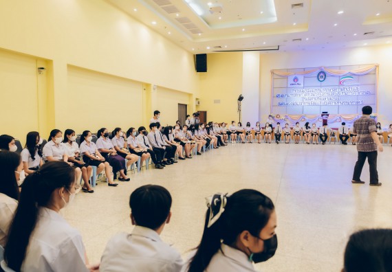 ภาพกิจกรรม  คณะวิทยาศาสตร์และเทคโนโลยี จัดโครงการบริการนักศึกษาและศิษย์เก่าสัมพันธ์ คณะวิทยาศาสตร์และเทคโนโลยีกิจกรรมเตรียมความพร้อมเพื่อออกสู่งาน