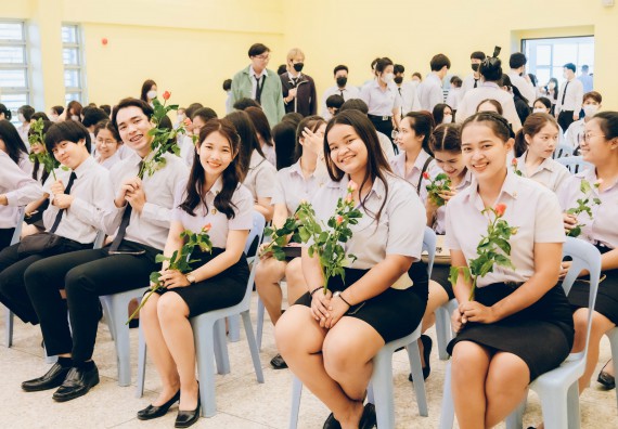 ภาพกิจกรรม  คณะวิทยาศาสตร์และเทคโนโลยี จัดโครงการพัฒนานักศึกษาคณะวิทยาศาสตร์และเทคโนโลยี กิจกรรมปัจฉิมนิเทศนักศึกษาสู่ความสำเร็จ