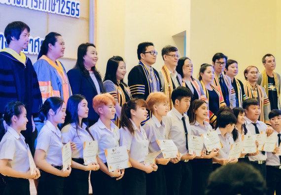 ภาพกิจกรรม  คณะวิทยาศาสตร์และเทคโนโลยี จัดโครงการพัฒนานักศึกษาคณะวิทยาศาสตร์และเทคโนโลยี กิจกรรมปัจฉิมนิเทศนักศึกษาสู่ความสำเร็จ