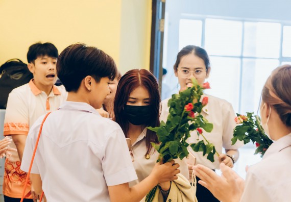 ภาพกิจกรรม  คณะวิทยาศาสตร์และเทคโนโลยี จัดโครงการพัฒนานักศึกษาคณะวิทยาศาสตร์และเทคโนโลยี กิจกรรมปัจฉิมนิเทศนักศึกษาสู่ความสำเร็จ