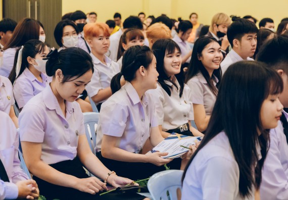 ภาพกิจกรรม  คณะวิทยาศาสตร์และเทคโนโลยี จัดโครงการพัฒนานักศึกษาคณะวิทยาศาสตร์และเทคโนโลยี กิจกรรมปัจฉิมนิเทศนักศึกษาสู่ความสำเร็จ