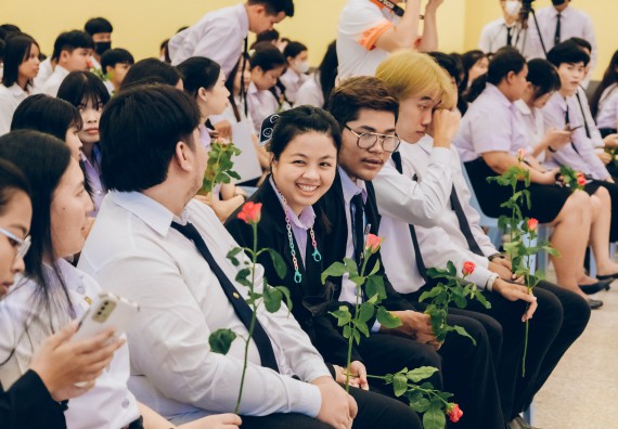 ภาพกิจกรรม  คณะวิทยาศาสตร์และเทคโนโลยี จัดโครงการพัฒนานักศึกษาคณะวิทยาศาสตร์และเทคโนโลยี กิจกรรมปัจฉิมนิเทศนักศึกษาสู่ความสำเร็จ