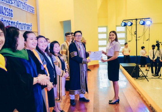 ภาพกิจกรรม  คณะวิทยาศาสตร์และเทคโนโลยี จัดโครงการพัฒนานักศึกษาคณะวิทยาศาสตร์และเทคโนโลยี กิจกรรมปัจฉิมนิเทศนักศึกษาสู่ความสำเร็จ