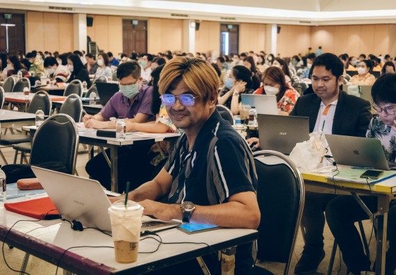 ภาพกิจกรรม  ผู้บริหาร คณาจารย์ และบุคลากร คณะวิทยาศาสตร์และเทคโนโลยีเข้าร่วม โครงการประชุมเชิงปฏิบัติการ “ทบทวนแผนกลยุทธ์ 2566 – 2570 และแผนปฏิบัติราชการ ประจำปี 2566