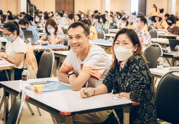 ภาพกิจกรรม  ผู้บริหาร คณาจารย์ และบุคลากร คณะวิทยาศาสตร์และเทคโนโลยีเข้าร่วม โครงการประชุมเชิงปฏิบัติการ “ทบทวนแผนกลยุทธ์ 2566 – 2570 และแผนปฏิบัติราชการ ประจำปี 2566