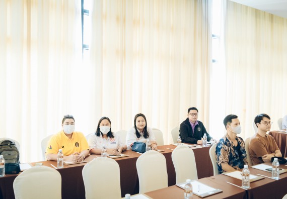 ภาพกิจกรรม  ผู้บริหาร คณาจารย์ และบุคลากร คณะวิทยาศาสตร์และเทคโนโลยีเข้าร่วม โครงการประชุมเชิงปฏิบัติการ “ทบทวนแผนกลยุทธ์ 2566 – 2570 และแผนปฏิบัติราชการ ประจำปี 2566