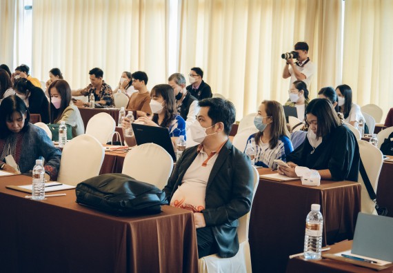 ภาพกิจกรรม  ผู้บริหาร คณาจารย์ และบุคลากร คณะวิทยาศาสตร์และเทคโนโลยีเข้าร่วม โครงการประชุมเชิงปฏิบัติการ “ทบทวนแผนกลยุทธ์ 2566 – 2570 และแผนปฏิบัติราชการ ประจำปี 2566