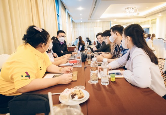 ภาพกิจกรรม  ผู้บริหาร คณาจารย์ และบุคลากร คณะวิทยาศาสตร์และเทคโนโลยีเข้าร่วม โครงการประชุมเชิงปฏิบัติการ “ทบทวนแผนกลยุทธ์ 2566 – 2570 และแผนปฏิบัติราชการ ประจำปี 2566