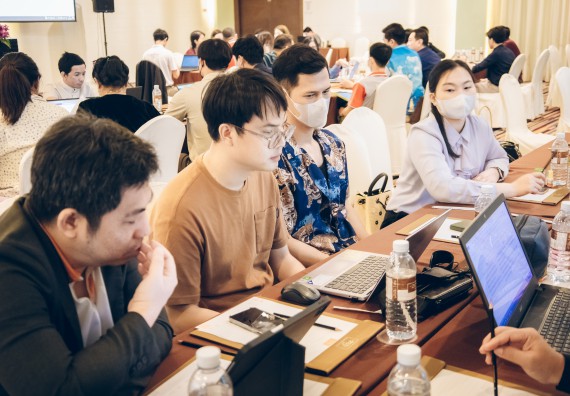 ภาพกิจกรรม  ผู้บริหาร คณาจารย์ และบุคลากร คณะวิทยาศาสตร์และเทคโนโลยีเข้าร่วม โครงการประชุมเชิงปฏิบัติการ “ทบทวนแผนกลยุทธ์ 2566 – 2570 และแผนปฏิบัติราชการ ประจำปี 2566