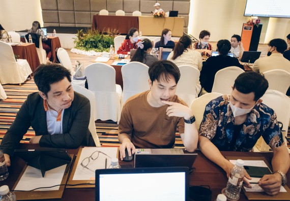 ภาพกิจกรรม  ผู้บริหาร คณาจารย์ และบุคลากร คณะวิทยาศาสตร์และเทคโนโลยีเข้าร่วม โครงการประชุมเชิงปฏิบัติการ “ทบทวนแผนกลยุทธ์ 2566 – 2570 และแผนปฏิบัติราชการ ประจำปี 2566