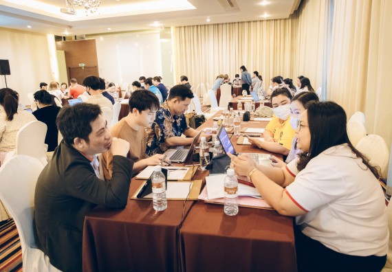 ภาพกิจกรรม  ผู้บริหาร คณาจารย์ และบุคลากร คณะวิทยาศาสตร์และเทคโนโลยีเข้าร่วม โครงการประชุมเชิงปฏิบัติการ “ทบทวนแผนกลยุทธ์ 2566 – 2570 และแผนปฏิบัติราชการ ประจำปี 2566