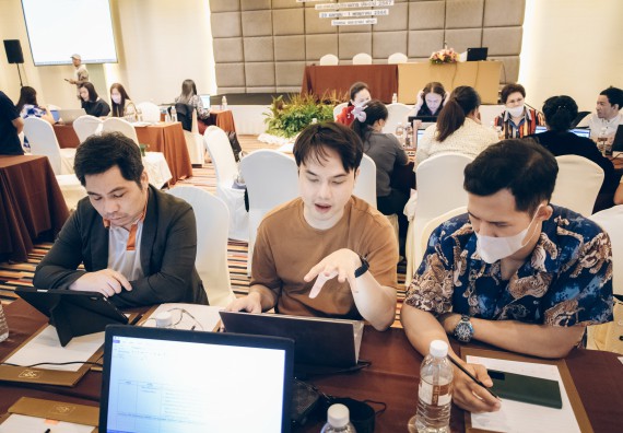 ภาพกิจกรรม  ผู้บริหาร คณาจารย์ และบุคลากร คณะวิทยาศาสตร์และเทคโนโลยีเข้าร่วม โครงการประชุมเชิงปฏิบัติการ “ทบทวนแผนกลยุทธ์ 2566 – 2570 และแผนปฏิบัติราชการ ประจำปี 2566