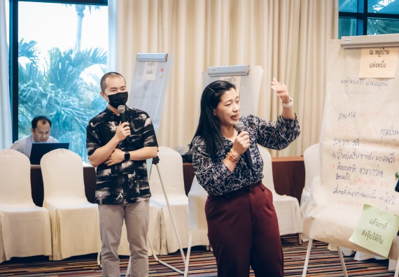 ภาพกิจกรรม  ผู้บริหาร คณาจารย์ และบุคลากร คณะวิทยาศาสตร์และเทคโนโลยีเข้าร่วม โครงการประชุมเชิงปฏิบัติการ “ทบทวนแผนกลยุทธ์ 2566 – 2570 และแผนปฏิบัติราชการ ประจำปี 2566