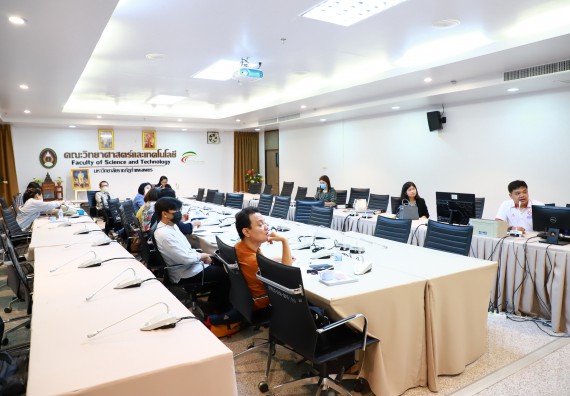 ภาพกิจกรรม  ศูนย์วิทยาศาสตร์ประยุกต์ คณะวิทยาศาสตร์เทคโนโลยี มหาวิทยาลัยราชภัฏกำแพงเพชร เข้ารับการตรวจประเมินความปลอดภัยห้องปฏิบัติการ ตามเกณฑ์ (ESPReL Checklist)