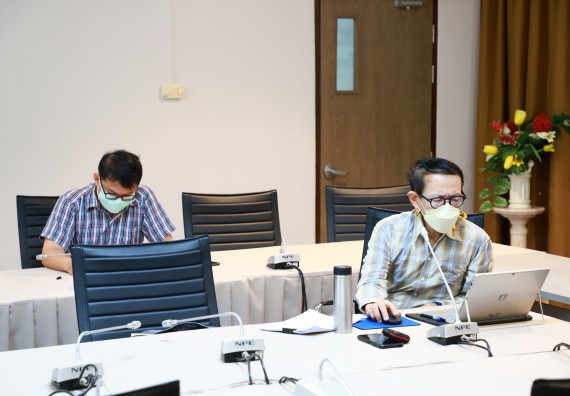 ภาพกิจกรรม  ศูนย์วิทยาศาสตร์ประยุกต์ คณะวิทยาศาสตร์เทคโนโลยี มหาวิทยาลัยราชภัฏกำแพงเพชร เข้ารับการตรวจประเมินความปลอดภัยห้องปฏิบัติการ ตามเกณฑ์ (ESPReL Checklist)