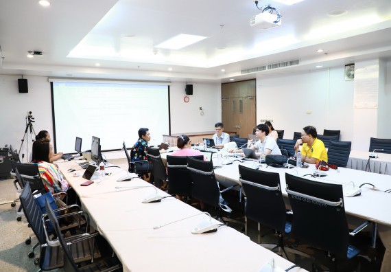 ภาพกิจกรรม  คณะวิทยาศาสตร์และเทคโนโลยี จัดกิจกรรมอบรมเชิงปฏิบัติการ เรื่อง การเขียนรายงานการประเมินตนเอง ระดับหลักสูตร ประจำปีการศึกษา 2565 ตามเกณฑ์ AUN-QA