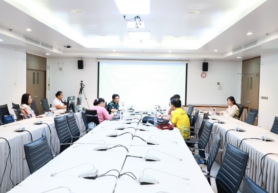 ภาพกิจกรรม  คณะวิทยาศาสตร์และเทคโนโลยี จัดกิจกรรมอบรมเชิงปฏิบัติการ เรื่อง การเขียนรายงานการประเมินตนเอง ระดับหลักสูตร ประจำปีการศึกษา 2565 ตามเกณฑ์ AUN-QA