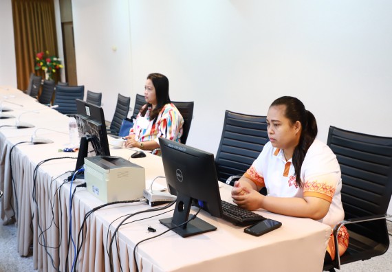 ภาพกิจกรรม  คณะวิทยาศาสตร์และเทคโนโลยี จัดกิจกรรมอบรมเชิงปฏิบัติการ เรื่อง การเขียนรายงานการประเมินตนเอง ระดับหลักสูตร ประจำปีการศึกษา 2565 ตามเกณฑ์ AUN-QA