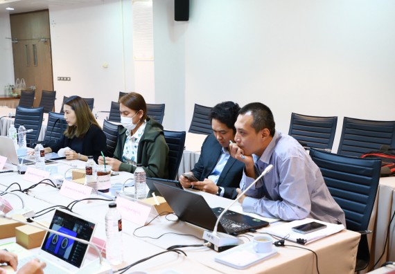 ภาพกิจกรรม  คณะวิทยาศาสตร์และเทคโนโลยี มหาวิทยาลัยราชภัฏกำแพงเพชร ทางคณะฯ ได้ดำเนินการยกร่างสูตรวิทยาศาสตรมหาบัณฑิต สาขาวิชาวิทยาศาสตร์ศึกษา