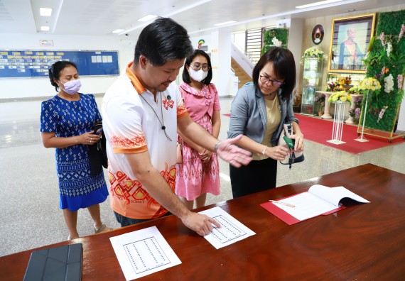 ภาพกิจกรรม  คณะวิทยาศาสตร์และเทคโนโลยี จัดประชุมพิจารณาการลงนามต่อบันทึกข้อตกลงความร่วมมือทางวิชาการ กับโรงเรียนมัธยมศึกษาในจังหวัดกำแพงเพชร