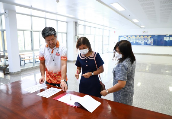 ภาพกิจกรรม  คณะวิทยาศาสตร์และเทคโนโลยี จัดประชุมพิจารณาการลงนามต่อบันทึกข้อตกลงความร่วมมือทางวิชาการ กับโรงเรียนมัธยมศึกษาในจังหวัดกำแพงเพชร