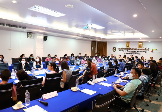 ภาพกิจกรรม  คณะวิทยาศาสตร์และเทคโนโลยี จัดประชุมพิจารณาการลงนามต่อบันทึกข้อตกลงความร่วมมือทางวิชาการ กับโรงเรียนมัธยมศึกษาในจังหวัดกำแพงเพชร