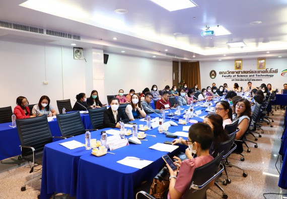 ภาพกิจกรรม  คณะวิทยาศาสตร์และเทคโนโลยี จัดประชุมพิจารณาการลงนามต่อบันทึกข้อตกลงความร่วมมือทางวิชาการ กับโรงเรียนมัธยมศึกษาในจังหวัดกำแพงเพชร