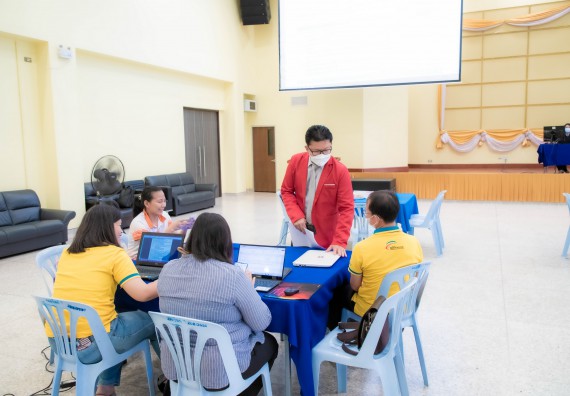 ภาพกิจกรรม  คณะวิทยาศาสตร์และเทคโนโลยี จัดโครงการกิจกรรมอบรมเชิงปฏิบัติการ เรื่อง การเขียนรายงานการประเมินตนเอง ระดับหลักสูตร ประจำปีการศึกษา 2565 ตามเกณฑ์ AUN-QA
