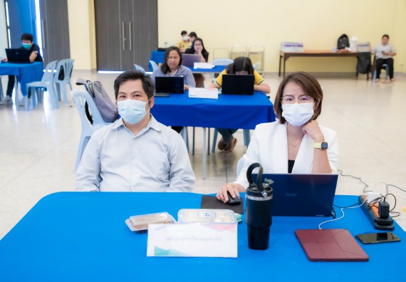 ภาพกิจกรรม  คณะวิทยาศาสตร์และเทคโนโลยี จัดโครงการกิจกรรมอบรมเชิงปฏิบัติการ เรื่อง การเขียนรายงานการประเมินตนเอง ระดับหลักสูตร ประจำปีการศึกษา 2565 ตามเกณฑ์ AUN-QA