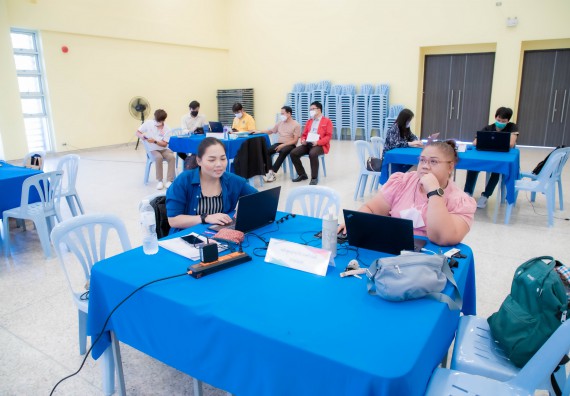 ภาพกิจกรรม  คณะวิทยาศาสตร์และเทคโนโลยี จัดโครงการกิจกรรมอบรมเชิงปฏิบัติการ เรื่อง การเขียนรายงานการประเมินตนเอง ระดับหลักสูตร ประจำปีการศึกษา 2565 ตามเกณฑ์ AUN-QA