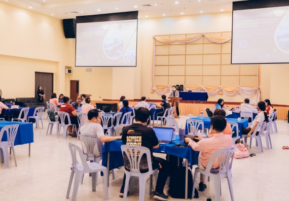 ภาพกิจกรรม  คณะวิทยาศาสตร์และเทคโนโลยี จัดโครงการกิจกรรมอบรมเชิงปฏิบัติการ เรื่อง การเขียนรายงานการประเมินตนเอง ระดับหลักสูตร ประจำปีการศึกษา 2565 ตามเกณฑ์ AUN-QA