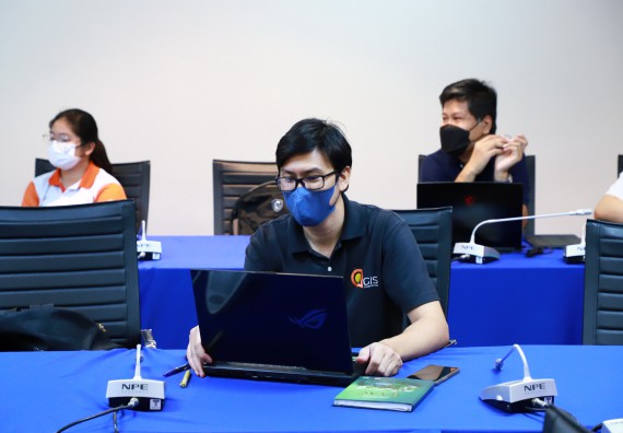 ภาพกิจกรรม   คณะวิทยาศาสตร์และเทคโนโลยี จัดอบรมเชิงปฏิบัติการ เรื่อง เทคนิคการออกแบบป้ายประชาสัมพันธ์ ให้กับอาจารย์และบุคลากรคณะวิทยาศาสตร์และเทคโนโลยี