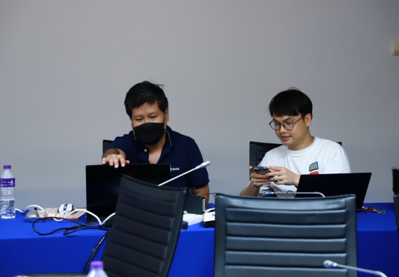 ภาพกิจกรรม   คณะวิทยาศาสตร์และเทคโนโลยี จัดอบรมเชิงปฏิบัติการ เรื่อง เทคนิคการออกแบบป้ายประชาสัมพันธ์ ให้กับอาจารย์และบุคลากรคณะวิทยาศาสตร์และเทคโนโลยี