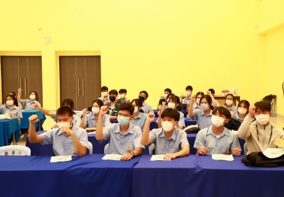 ภาพกิจกรรม  คณะวิทยาศาสตร์และเทคโนโลยี จัดกิจกรรมสร้างเสริมทักษะกระบวนการทางวิทยาศาสตร์สู่มาตรฐานสากล ให้กับนักเรียนระดับชั้นมัธยมศึกษาปีที่ 5 โรงเรียนตากพิทยาคม