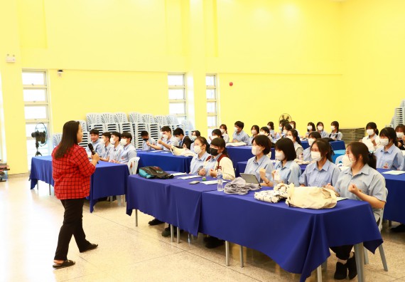 ภาพกิจกรรม  คณะวิทยาศาสตร์และเทคโนโลยี จัดกิจกรรมสร้างเสริมทักษะกระบวนการทางวิทยาศาสตร์สู่มาตรฐานสากล ให้กับนักเรียนระดับชั้นมัธยมศึกษาปีที่ 5 โรงเรียนตากพิทยาคม