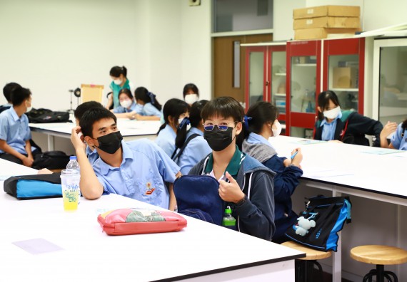 ภาพกิจกรรม  คณะวิทยาศาสตร์และเทคโนโลยี จัดกิจกรรมสร้างเสริมทักษะกระบวนการทางวิทยาศาสตร์สู่มาตรฐานสากล ให้กับนักเรียนระดับชั้นมัธยมศึกษาปีที่ 5 โรงเรียนตากพิทยาคม