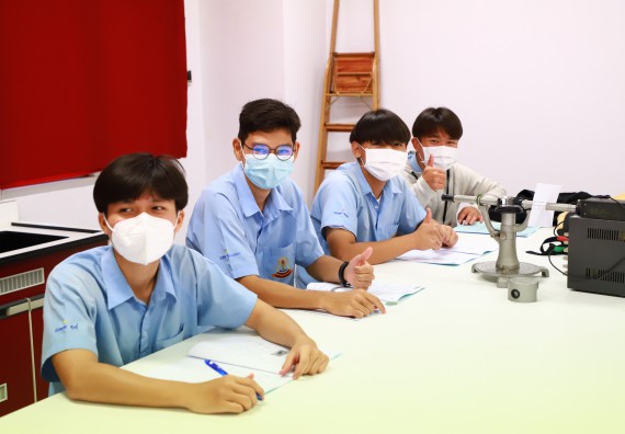 ภาพกิจกรรม  คณะวิทยาศาสตร์และเทคโนโลยี จัดกิจกรรมสร้างเสริมทักษะกระบวนการทางวิทยาศาสตร์สู่มาตรฐานสากล ให้กับนักเรียนระดับชั้นมัธยมศึกษาปีที่ 5 โรงเรียนตากพิทยาคม