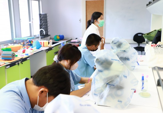 ภาพกิจกรรม  คณะวิทยาศาสตร์และเทคโนโลยี จัดกิจกรรมสร้างเสริมทักษะกระบวนการทางวิทยาศาสตร์สู่มาตรฐานสากล ให้กับนักเรียนระดับชั้นมัธยมศึกษาปีที่ 5 โรงเรียนตากพิทยาคม