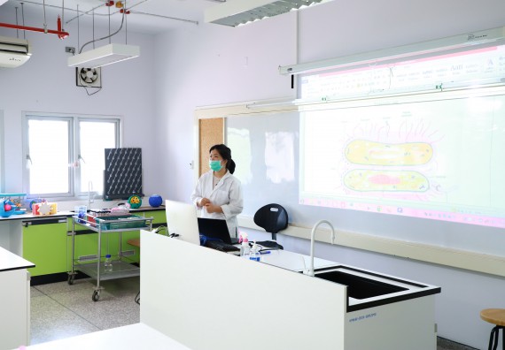 ภาพกิจกรรม  คณะวิทยาศาสตร์และเทคโนโลยี จัดกิจกรรมสร้างเสริมทักษะกระบวนการทางวิทยาศาสตร์สู่มาตรฐานสากล ให้กับนักเรียนระดับชั้นมัธยมศึกษาปีที่ 5 โรงเรียนตากพิทยาคม