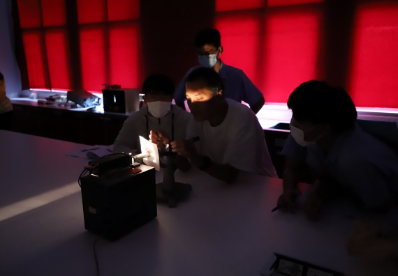 ภาพกิจกรรม  คณะวิทยาศาสตร์และเทคโนโลยี จัดกิจกรรมสร้างเสริมทักษะกระบวนการทางวิทยาศาสตร์สู่มาตรฐานสากล ให้กับนักเรียนระดับชั้นมัธยมศึกษาปีที่ 5 โรงเรียนตากพิทยาคม