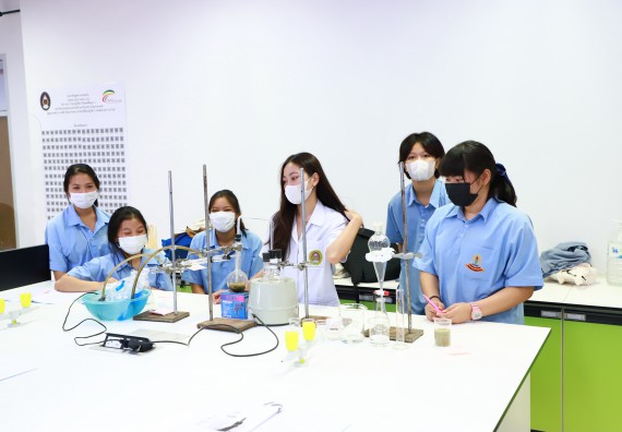 ภาพกิจกรรม  คณะวิทยาศาสตร์และเทคโนโลยี จัดกิจกรรมสร้างเสริมทักษะกระบวนการทางวิทยาศาสตร์สู่มาตรฐานสากล ให้กับนักเรียนระดับชั้นมัธยมศึกษาปีที่ 5 โรงเรียนตากพิทยาคม