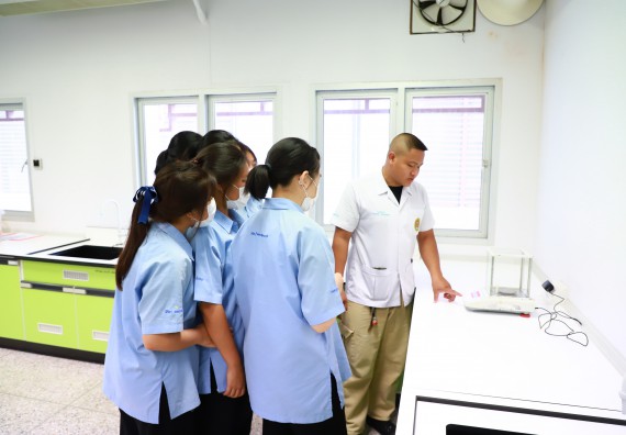 ภาพกิจกรรม  คณะวิทยาศาสตร์และเทคโนโลยี จัดกิจกรรมสร้างเสริมทักษะกระบวนการทางวิทยาศาสตร์สู่มาตรฐานสากล ให้กับนักเรียนระดับชั้นมัธยมศึกษาปีที่ 5 โรงเรียนตากพิทยาคม