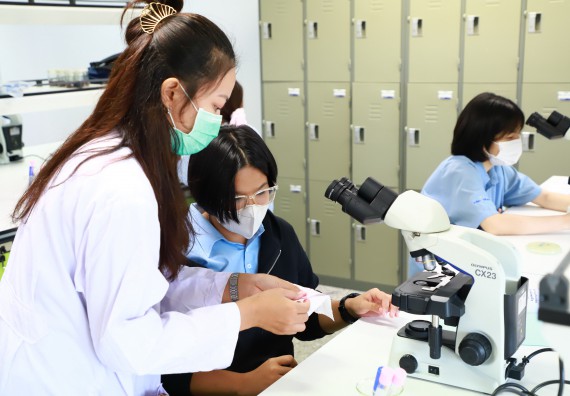 ภาพกิจกรรม  คณะวิทยาศาสตร์และเทคโนโลยี จัดกิจกรรมสร้างเสริมทักษะกระบวนการทางวิทยาศาสตร์สู่มาตรฐานสากล ให้กับนักเรียนระดับชั้นมัธยมศึกษาปีที่ 5 โรงเรียนตากพิทยาคม